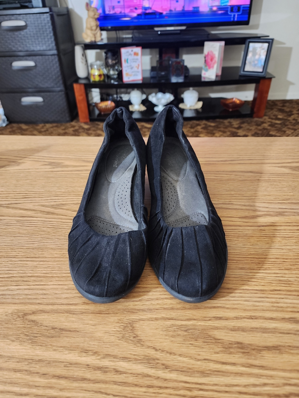 dexflex comfort Black Pleated Suede-Look Slip-On Flats